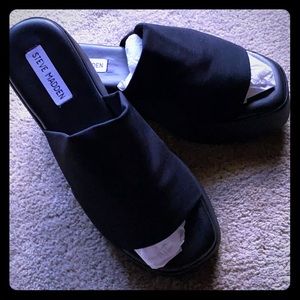 Steve Madden sandals